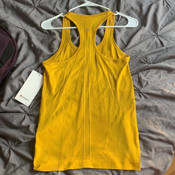 LULU LEMON racer back tank top NWT super cute!! - Picture 5 of 5